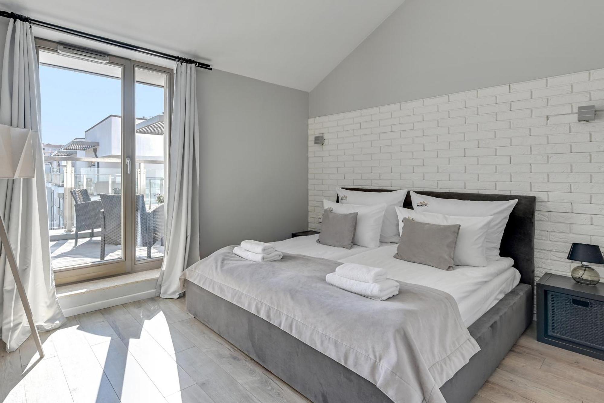 Waterlane Riverside Spa, Pool & Gym By Downtown Apartments Gdansk Oda fotoğraf